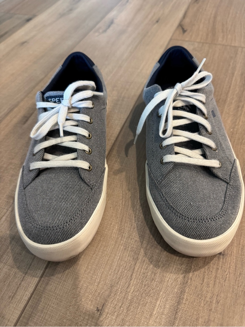 Sperry Kids Gray Canvas Lace-Up Speedy Sneakers with White Soles